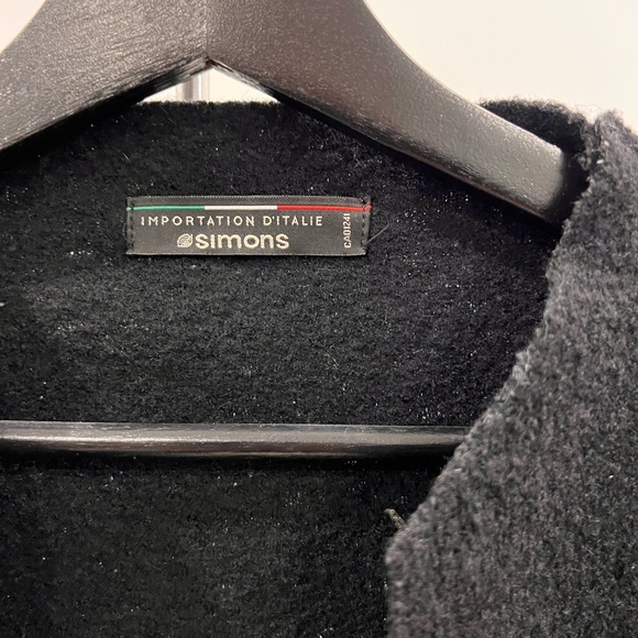 Trench - Picture 3 of 3